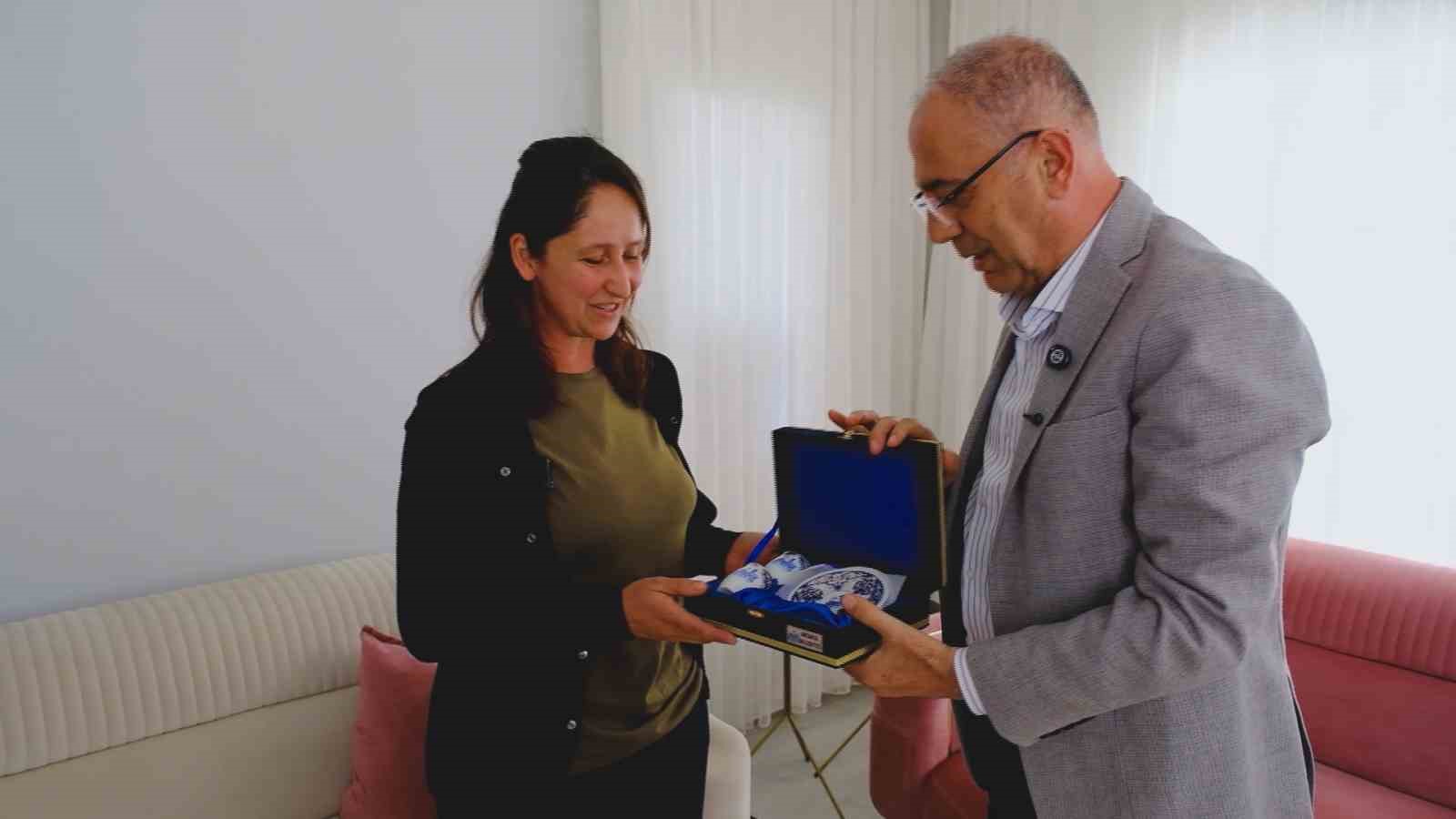 afetzede aile antakya belediyesinin yerinde donusum projesiyle yeni yuvasina kavustu 4 Hv8tbGfD