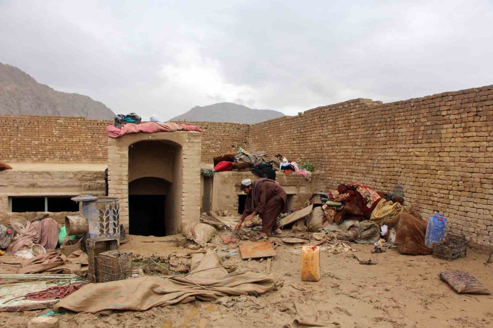 Afganistan’daki sellerde 61 kişi hayatını kaybetti, 116 kişi yaralandı 13 afganistandaki sellerde 61 kisi hayatini kaybetti 116 kisi yaralandi 9 telB7j9a
