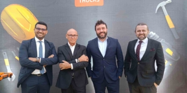 afrikada-buyumesini-hizlandiran-ford-trucks-senegal-pazarina-giris-yapti-eHQ55nqu.jpg