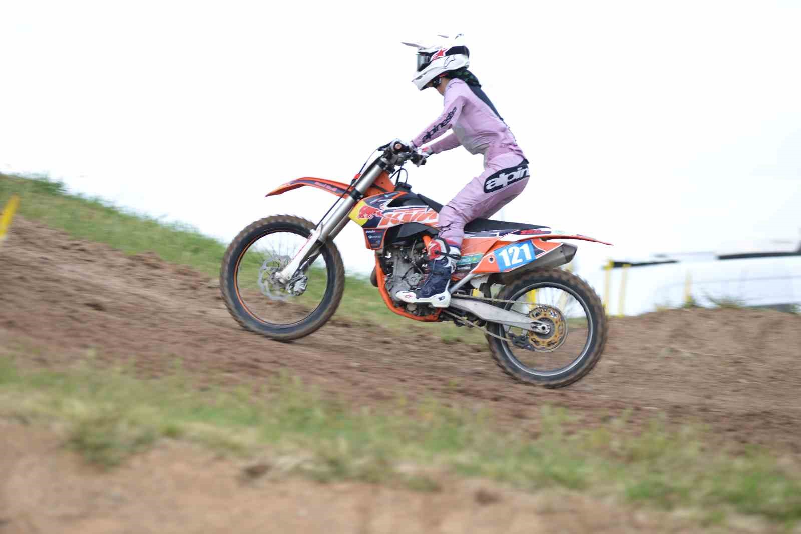 afyonkarahisarda motokros sampiyonalari heyecani 3 TAXO7jAY