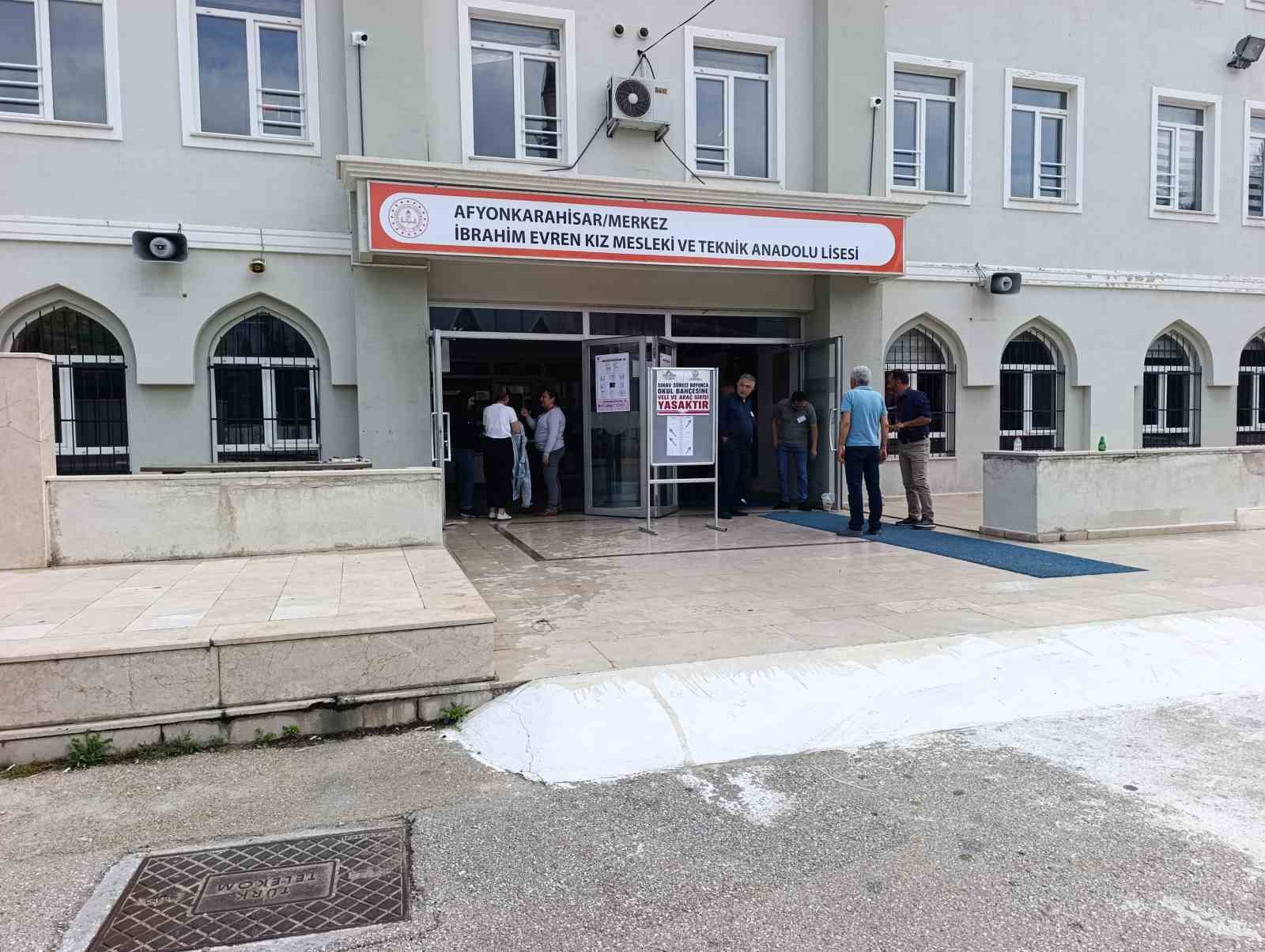 afyonkarahisarda yks maratonu basladi 0 JGQu9wkf