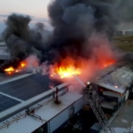 afyonkarahisardaki-fabrika-yanginini-sondurme-calismalari-suruyor-KW9yaEsQ.jpg