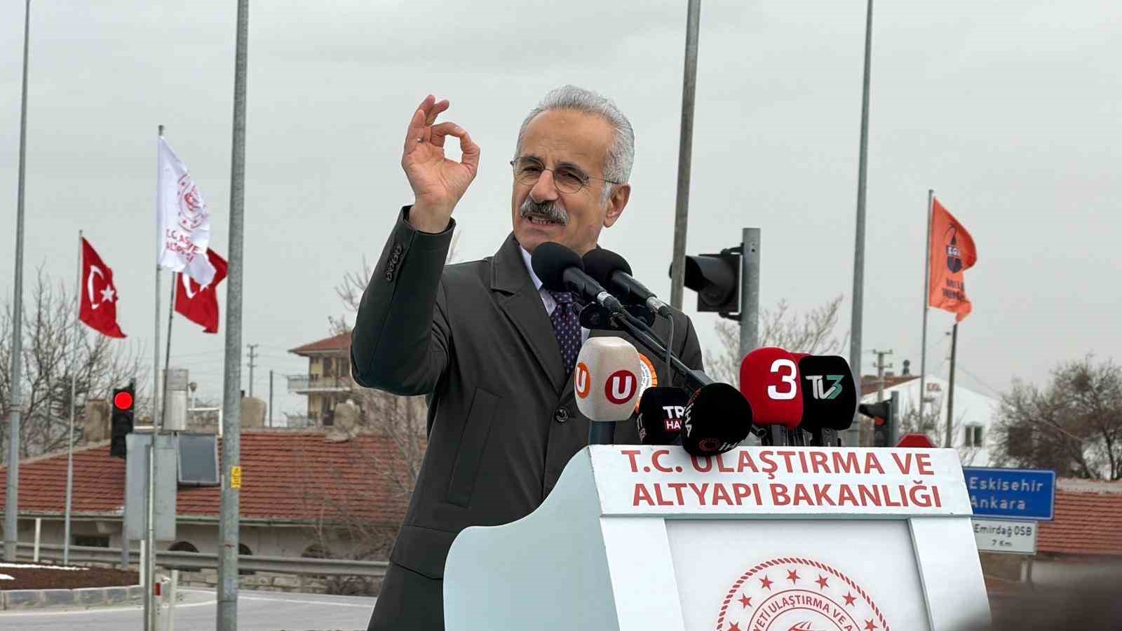 afyonkarahisardan guney ege ve goller yoresine ulasim koridoru 0 Rn7FYfJs