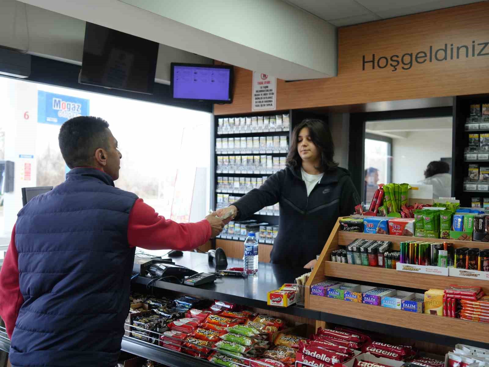 agabeyine ozenerek spora basladi 5 kez turkiye sampiyonu oldu 7 IhrMmDNk
