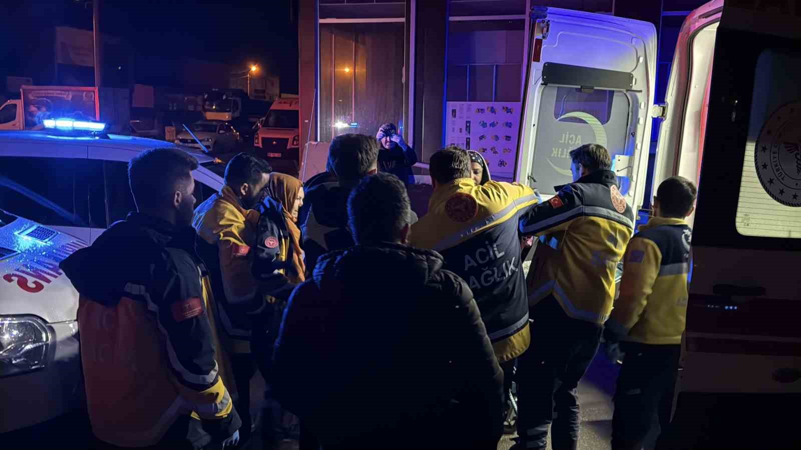 agabeyini ve babasini olduren 15 yasindaki zanli tutuklandi 2 FGF7ynNQ