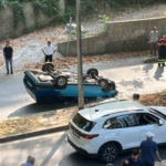agaca-carpan-otomobil-ters-dondu-72JWhpN7.jpg