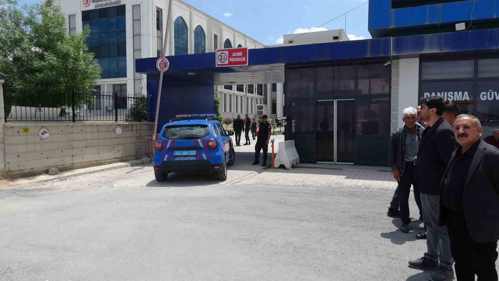 agbabanin gozaltina alinan soforu tutuklandi 1 gOFDawik