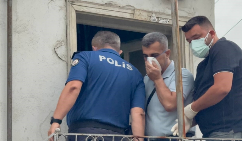 agir-koku-aci-gercegi-ortaya-cikardi-73-yasindaki-adam-evinde-olu-bulundu-AHitzuXl.jpg