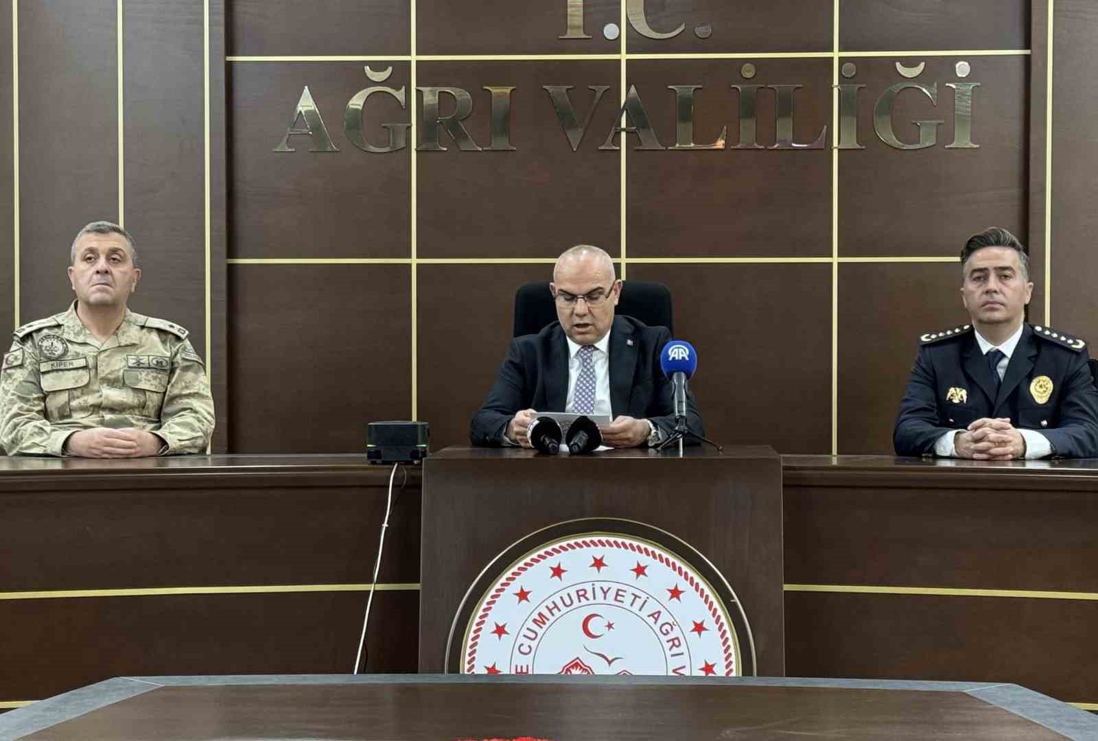 agri valisi koc devletimiz milletimizin huzuru ve guvenligi icin daima guclu ve kararlidir 0 WwmHR4M8