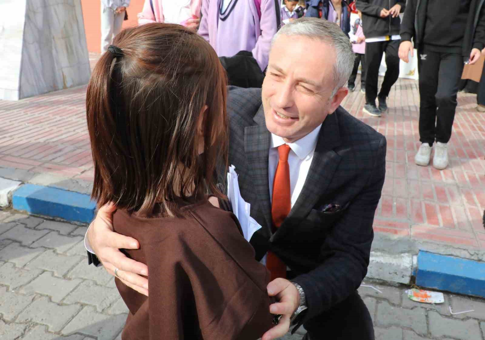 agrida askida kirtasiye projesiyle ogrenciler iyiligi paylasiyor 6 QVX9cYDn