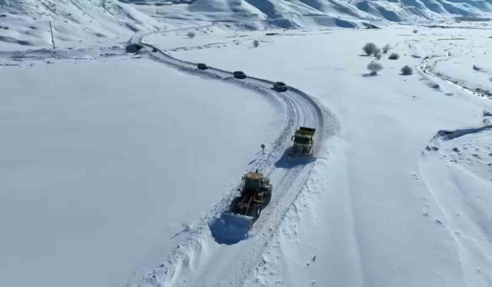 agrida kapali koy yollari ulasima aciliyor 2 IzRDYEw9