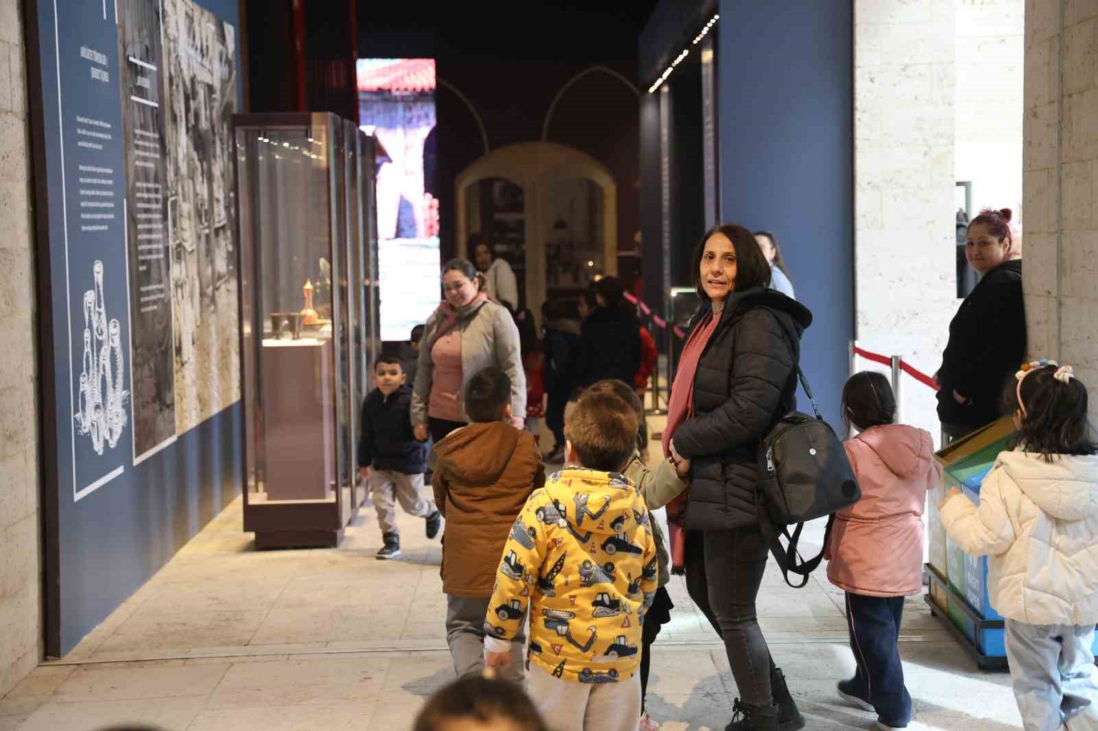 ahi evranin mirasi cocuklara muzede anlatiliyor 2 YcHteJEv