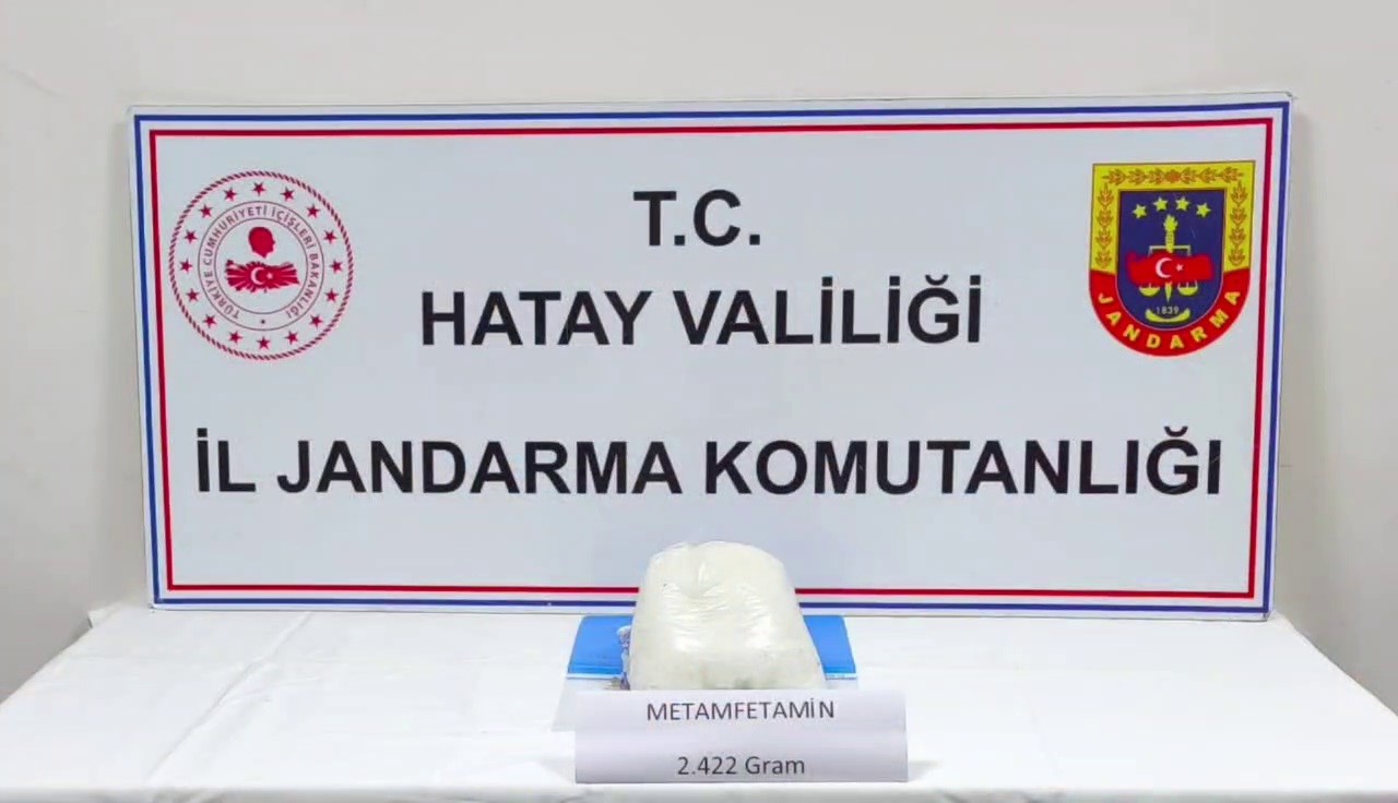 ahirda saman icinde sakli 2 kilo uyusturucu ele gecirildi 1 iQ2LlE4H