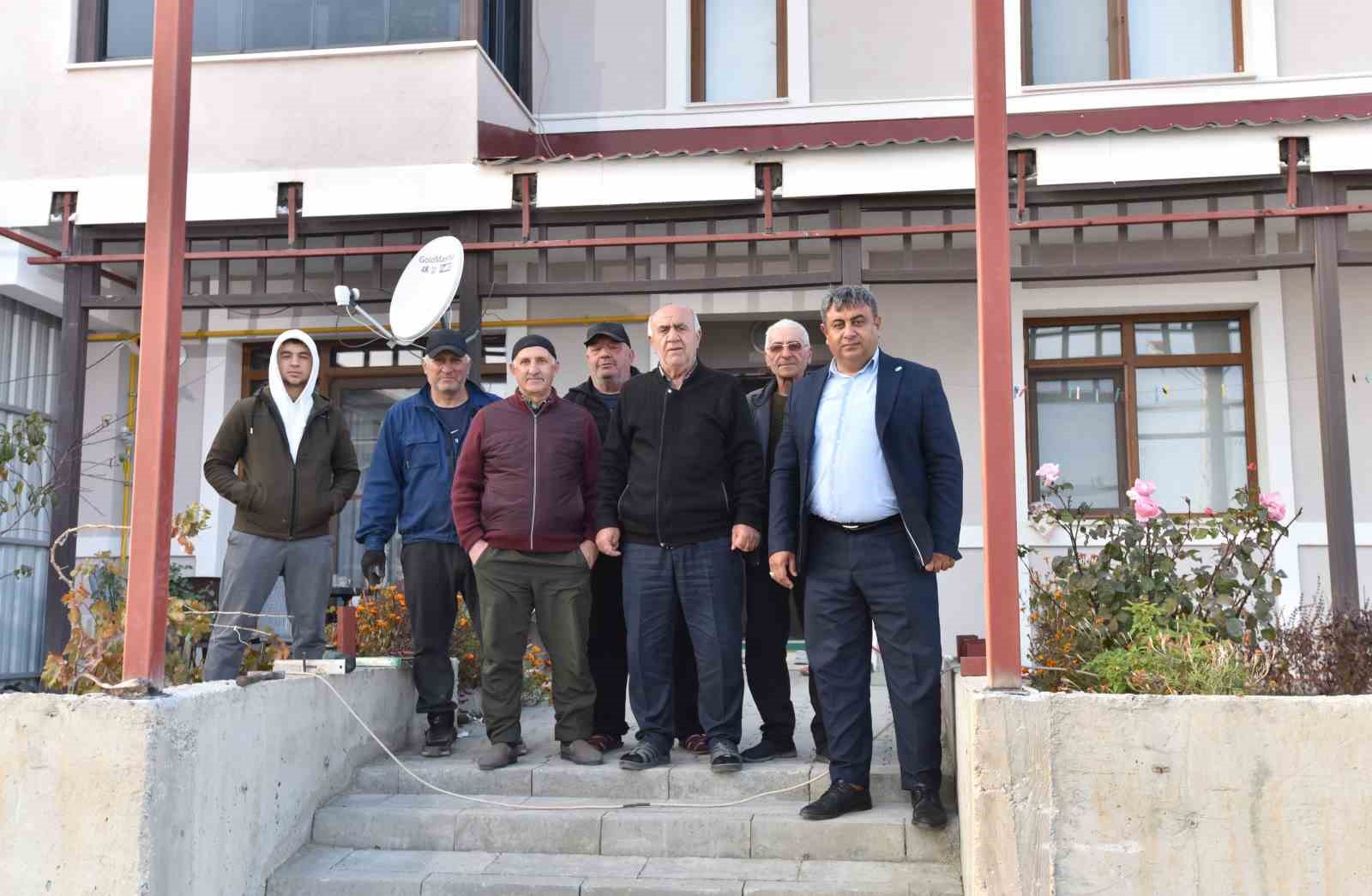 ahlata yerlestirilen ahiska turkleri huzur icinde yasiyor 4 dMfGdDOF