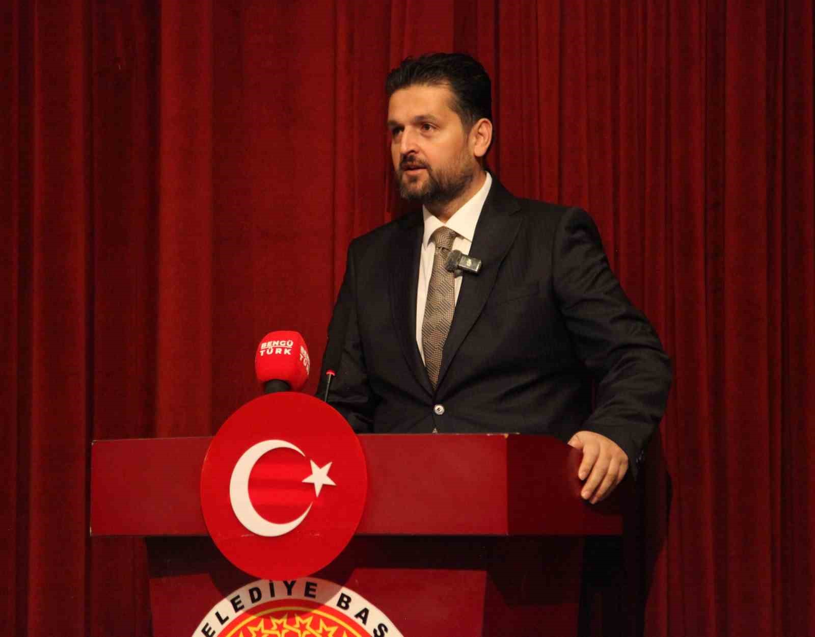 ahlatta kapi fetih ve kok hafiza mekanlari sempozyumu 5