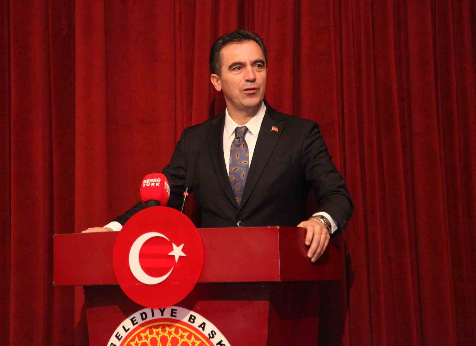 ahlatta kapi fetih ve kok hafiza mekanlari sempozyumu 6 TjFFZZr6