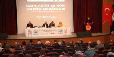 ahlatta-kapi-fetih-ve-kok-hafiza-mekanlari-sempozyumu-QfF6Tavv.jpg