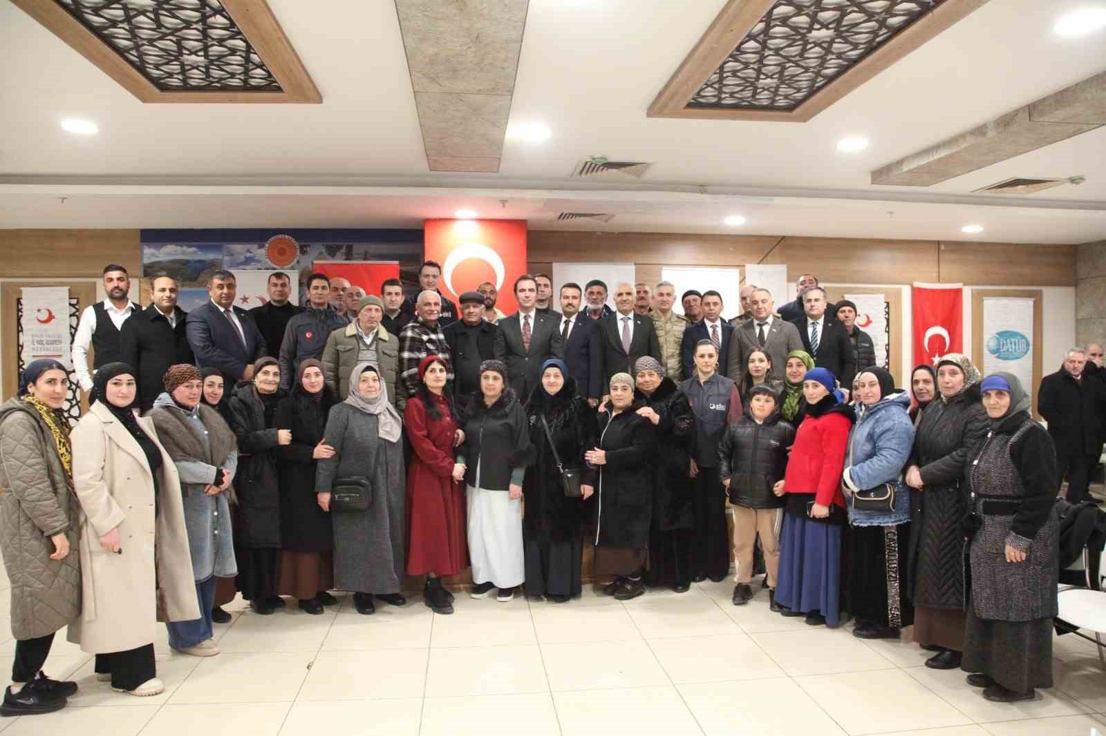 ahlattaki ahiska turkleri iftar sofrasinda bir araya geldi 6 cb5BAuil
