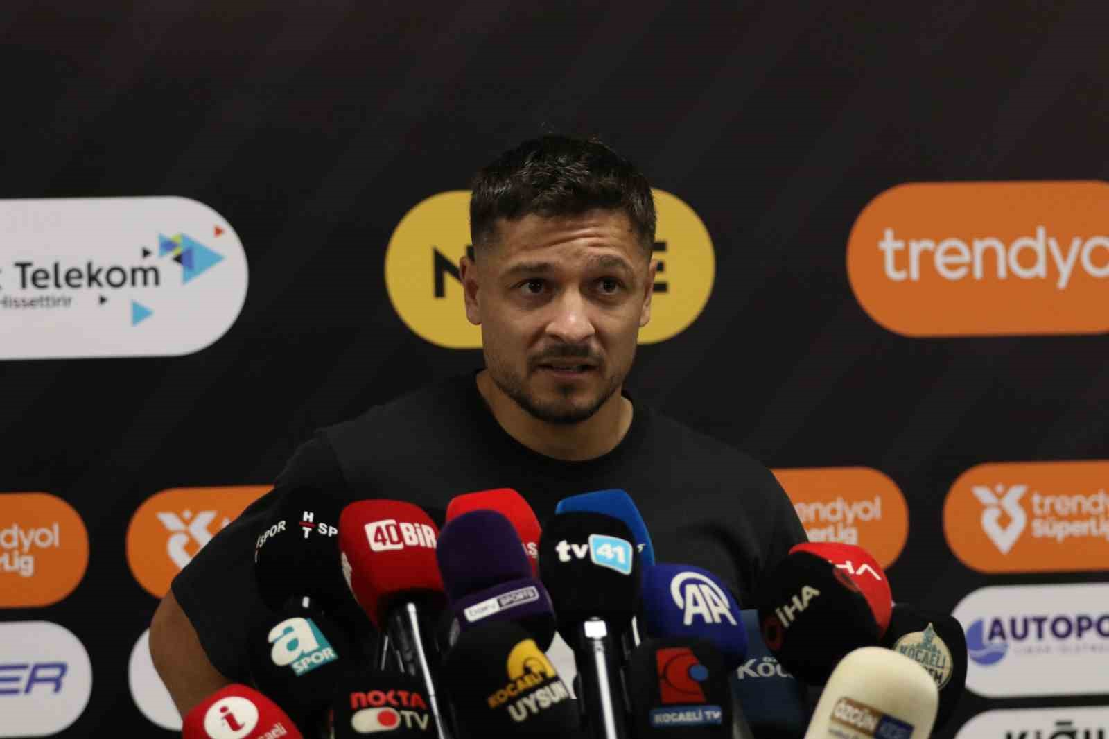 ahmet oguz taraftar sayesinde kazandik 0 b6AbseFJ
