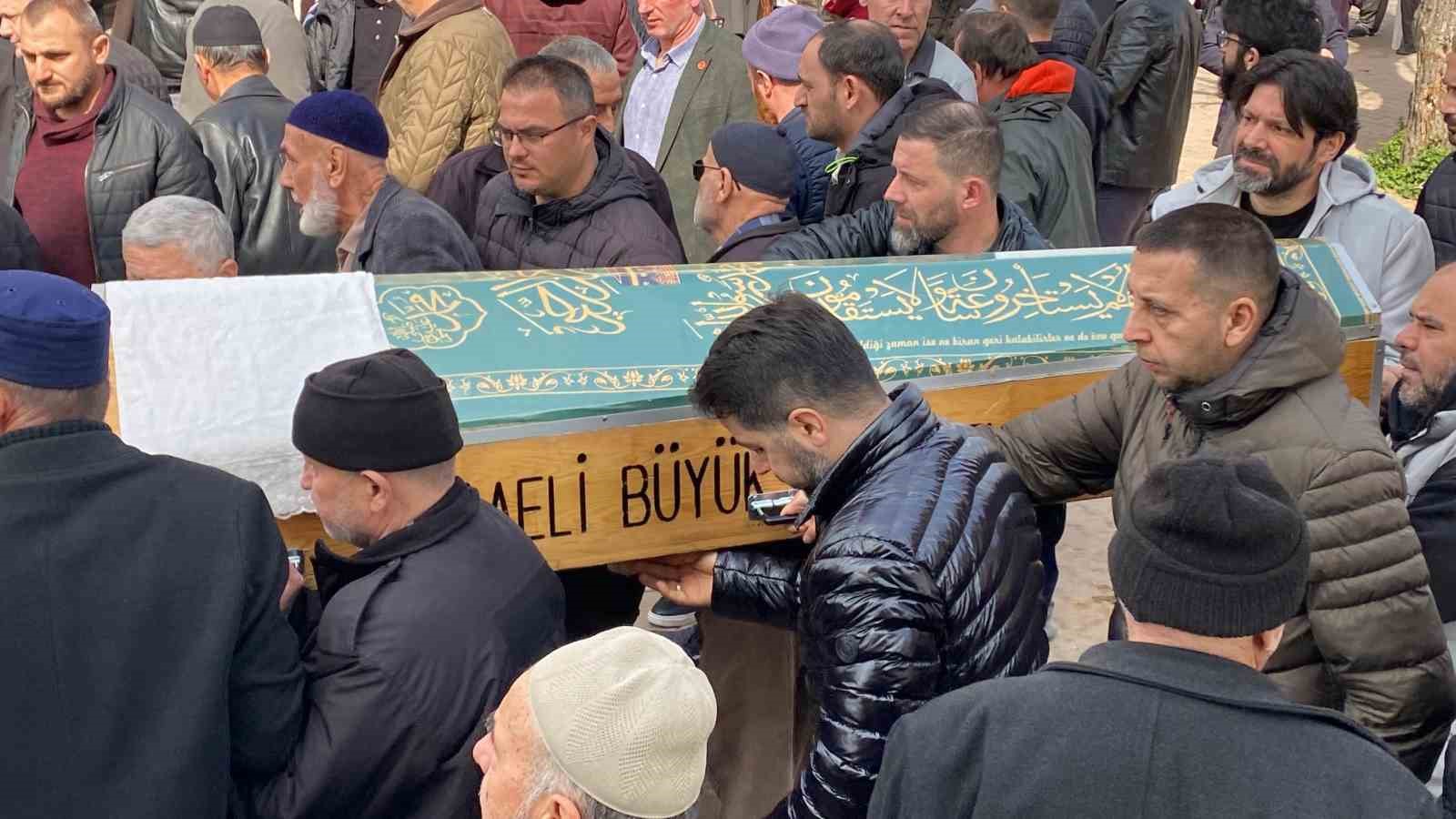 ahsap evdeki yanginda hayatini kaybeden bedensel engelli kisi topraga verildi 3 mRt6HDht
