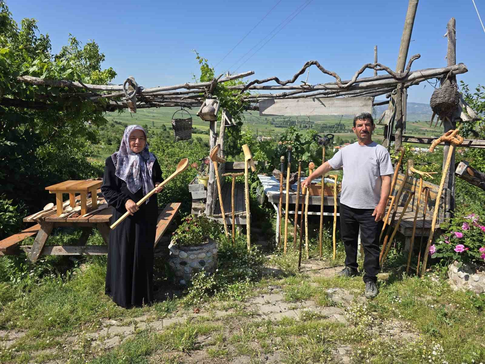 ahsap oymaciligi sayesinde sigara ve kahvehane aliskanligindan kurtuldu 4 DhHzcFPP