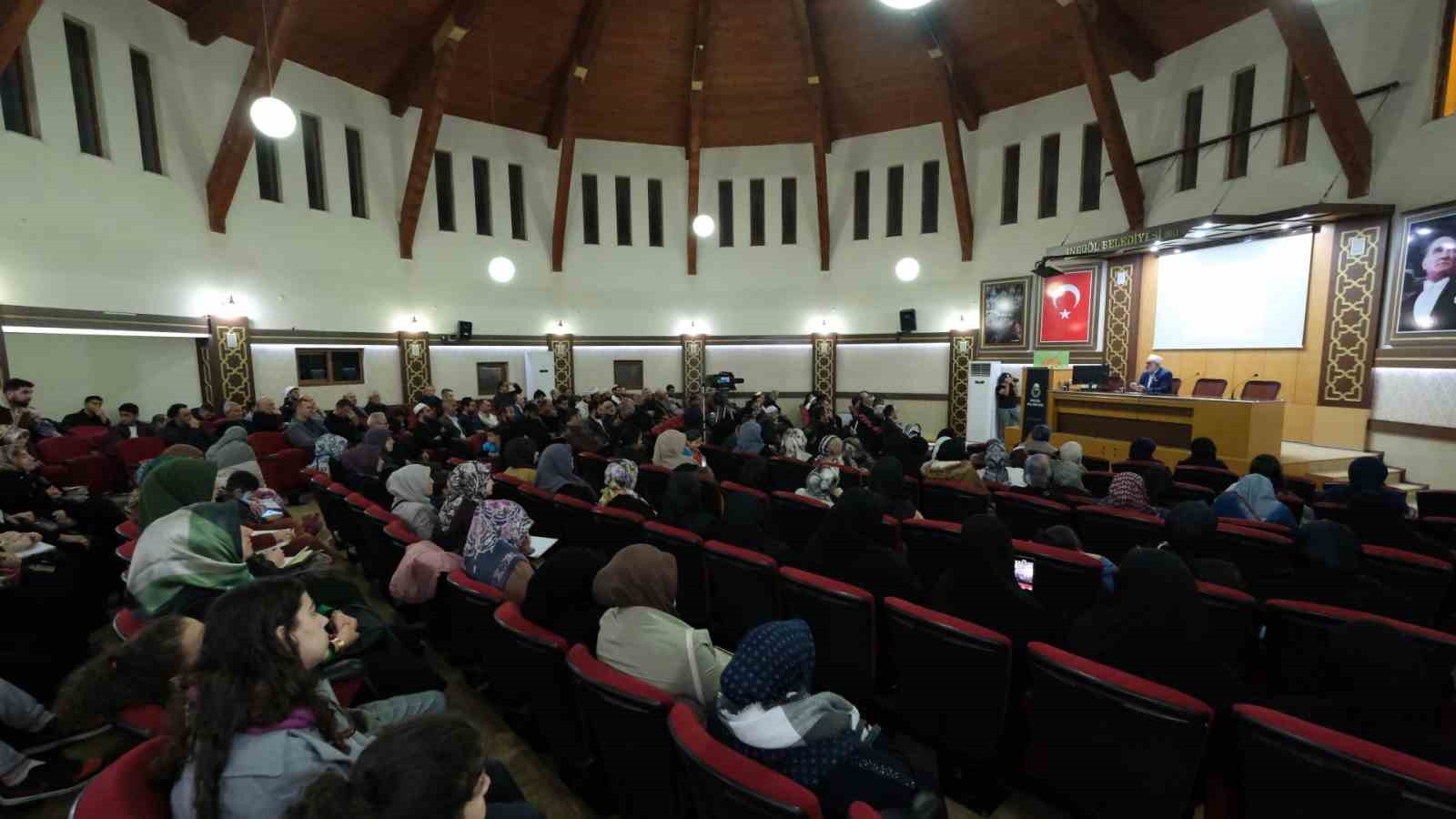 aile okulunda tesettur ve mahremiyet ele alindi 2 W1TnrrA5