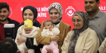 aile-ve-sosyal-hizmetler-bakani-goktas-aile-bizleri-her-turlu-tehdide-karsi-koruyan-en-rXsPBmIS.jpg