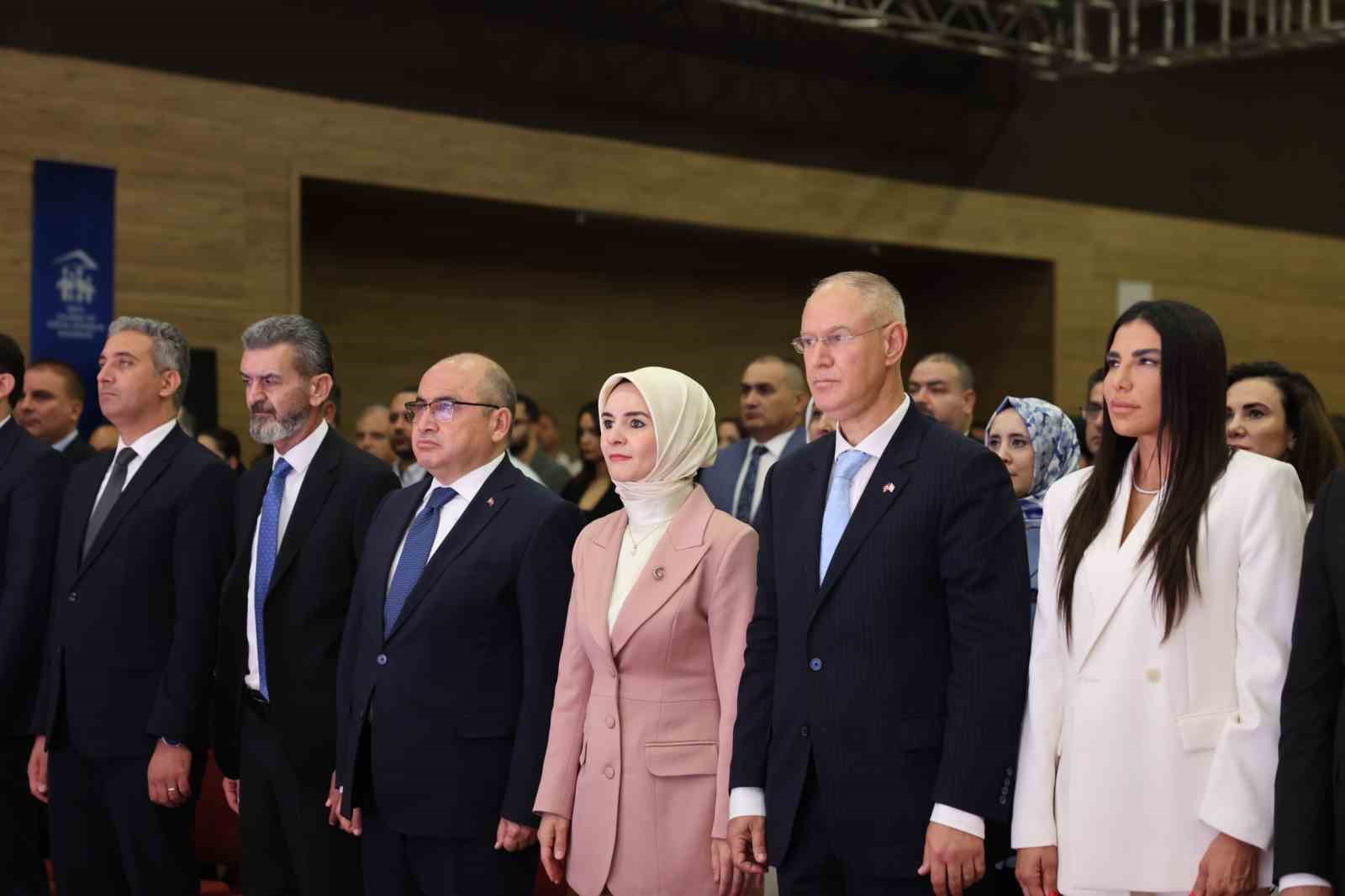 aile ve sosyal hizmetler bakani goktas dijital risklerle mucadele uluslararasi is birligi gerektiriyor 2 75l1Eq2P