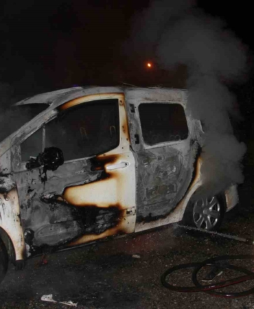 ailesine-kizip-aracini-yakti-I41tErqG.jpg