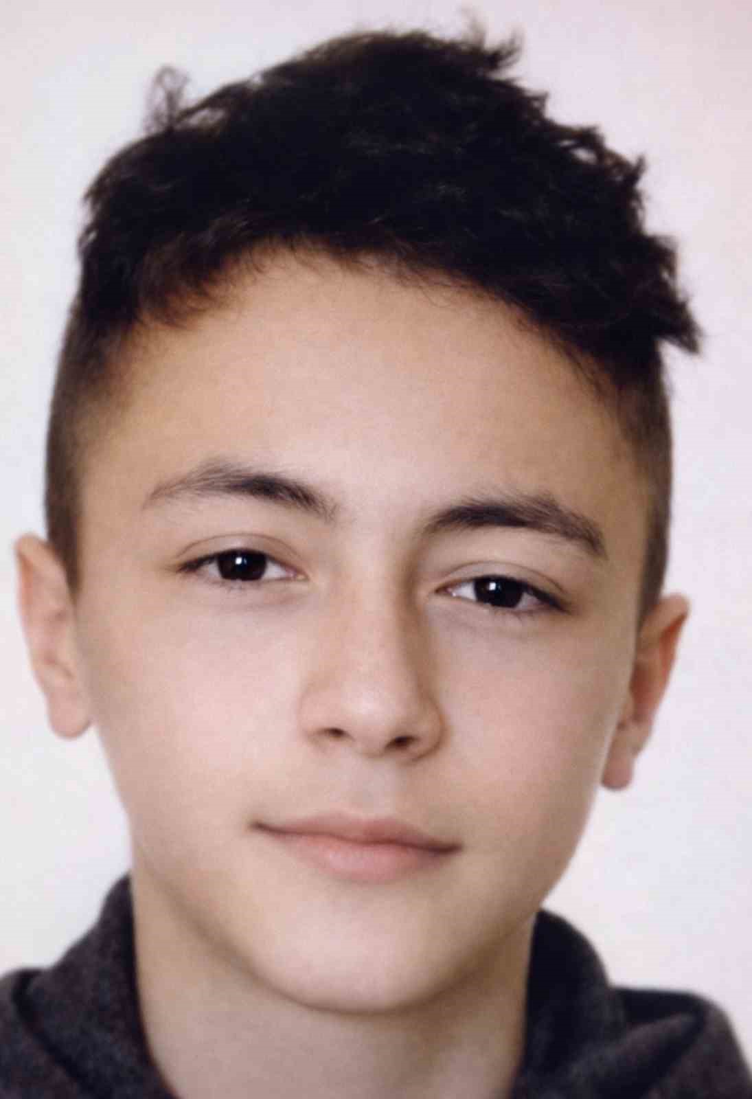 Ailesine veda mesajı atan 19 yaşındaki sürücü tankerle çarpışarak hayatını kaybetti 11 ailesine veda mesaji atan 19 yasindaki surucu tankerle carpisarak hayatini kaybetti 7 jCgJCRuA