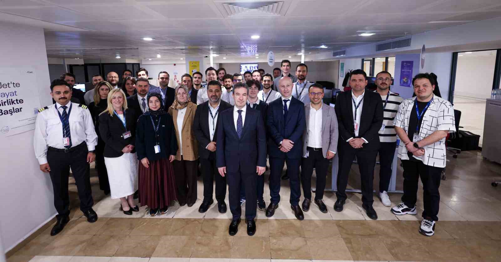 AJet "Türkiye’nin En Mutlu İş Yerleri" listesinde 5 ajet turkiyenin en mutlu is yerleri listesinde 1 nJaeVtj7