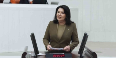 ak-parti-adana-milletvekili-karamiktan-finansal-okuryazarlik-vurgusu-WvUa4tOX.jpg