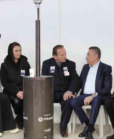 ak-parti-ankara-milletvekili-oktaydan-sehit-ailelerine-ziyaret-99gJi6xB.jpg