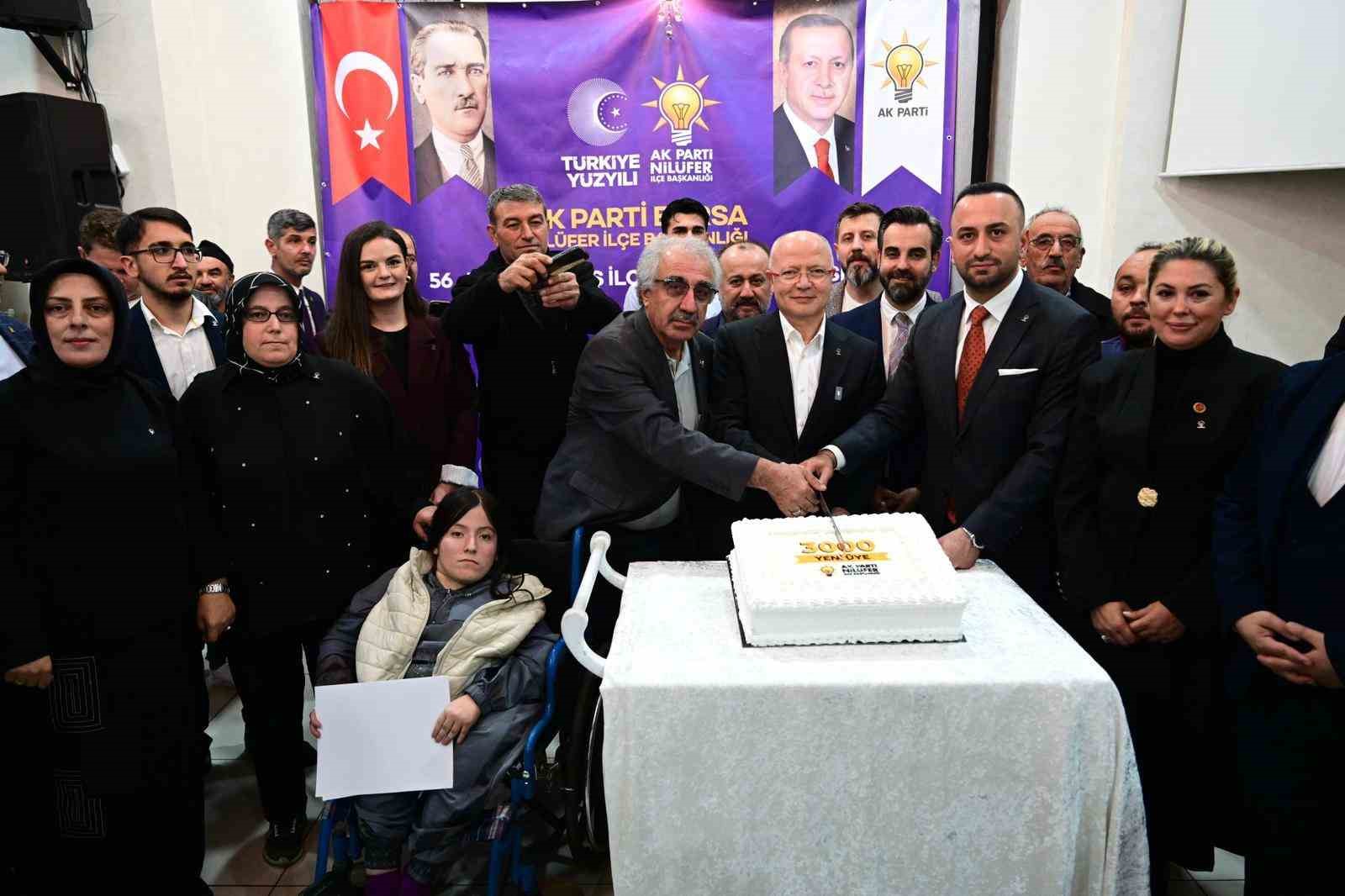 ak parti bursa ailesi buyumeye devam ediyor 1 beNHOzYj