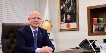 ak-parti-bursa-il-baskani-davut-gurkan-ak-parti-turkiyenin-en-genis-tabanli-siyasi-VM1aEbOV.jpg