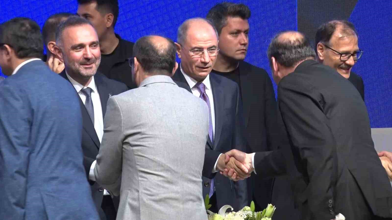 ak parti bursada bayramlasma programinda birlik ve beraberlik mesajlari 4 4SRRM5LU