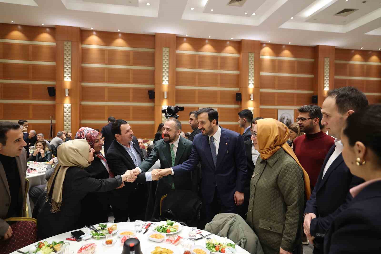 ak parti genel baskan yardimcisi acar israil 2023ten bu yana gazzede yuruttugu kanli saldirilarda waddDP2L
