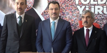 ak-parti-genel-baskan-yardimcisi-ali-ihsan-yavuz-secim-2028de-gundemimizde-erken-secim-yok-HGJI9VVK.jpg