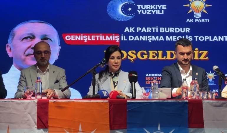 ak-parti-genel-baskan-yardimcisi-ayan-yapilanlarin-halkimiza-hizmet-olarak-donmesine-engel-olan-bir-qA1dkq1D.jpg