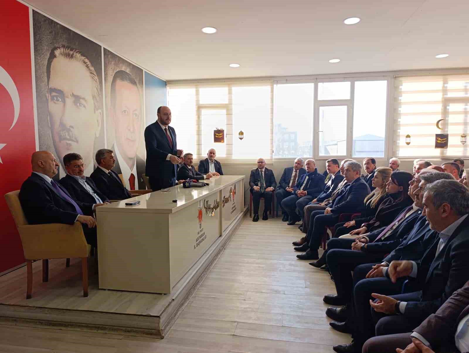 AK Parti Genel Başkan Yardımcısı Büyükgümüş: "Biz toplumumuzun tamamına yüzde yüzüne hitap eden bir siyasi hareketiz" 5 ak parti genel baskan yardimcisi buyukgumus biz toplumumuzun tamamina yuzde yuzune hitap eden bir MaZ2PURI