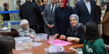 ak-parti-genel-baskan-yardimcisi-kaya-vefahanenin-onemine-degindi-OkRWdleO.jpg