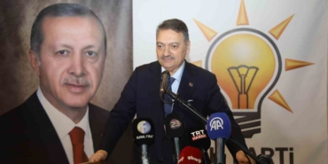 ak-parti-genel-baskan-yardimcisi-ogutken-depremin-ardindan-455-bin-konutu-2-bucuk-yilda-3FpKBymc.jpg