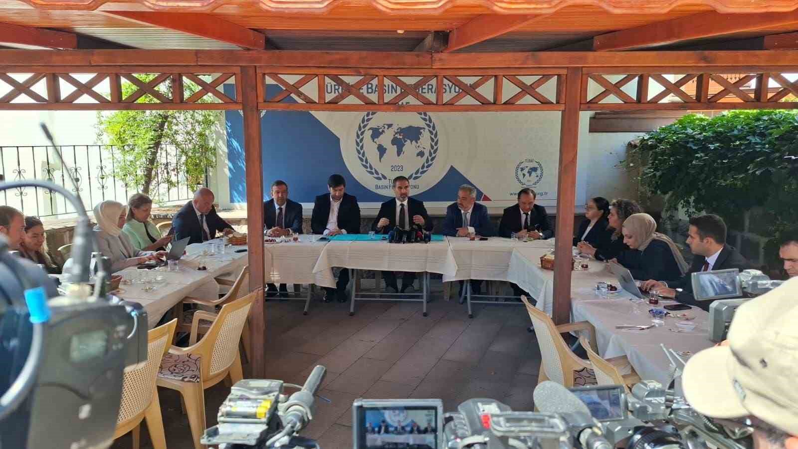 AK Parti Genel Başkan Yardımcısı Şen’den anket açıklaması: "Yüzde 37-38’lerdeyiz" 5 ak parti genel baskan yardimcisi senden anket aciklamasi yuzde 37 38lerdeyiz 1 Nbddi4jg