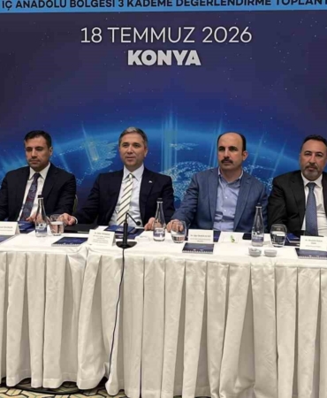 ak-parti-genel-baskan-yardimcisi-sirakaya-adalet-merhamet-ve-vicdan-eksenli-siyaset-ureten-tek-wI3kJQ5L.jpg