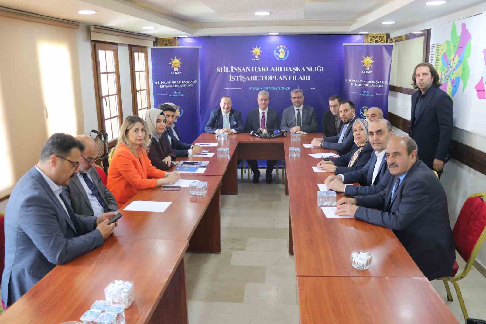 ak parti genel baskan yardimcisi yalcin israil bu yaptiklarinin cezasini topyekun odeyecek 2 BsajdNyd