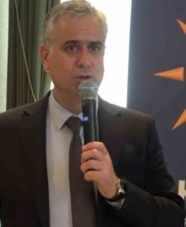 ak-parti-genel-baskan-yardimcisi-yalcin-pavyonda-delege-pazarligi-yapmislar-onun-kavgasini-ediyorlar-DpOPvWDV.jpg