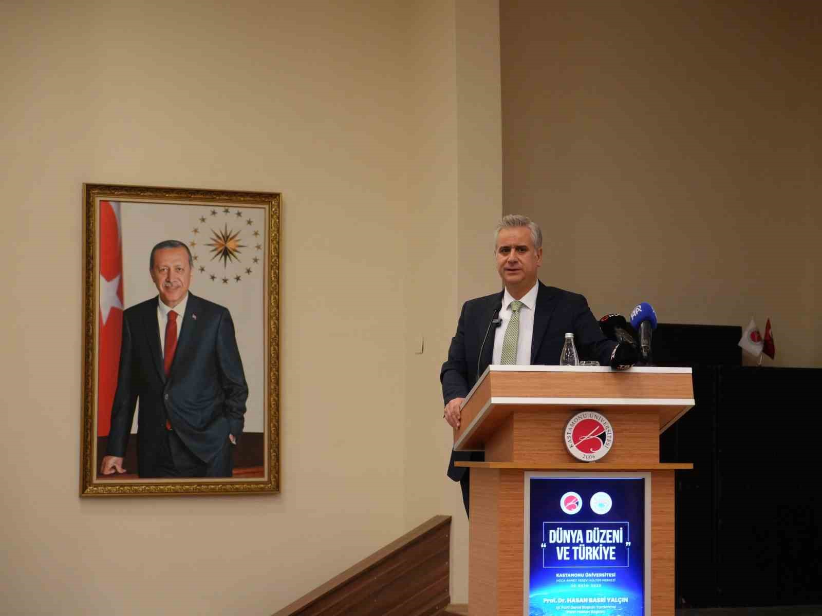 AK Parti Genel Başkan Yardımcısı Yalçın: "Türkiye, nadir toprak elementlerini kendisi işleyip dünyaya satabilirse Türkiye yüzyılı hayal olmaz" 6 ak parti genel baskan yardimcisi yalcin turkiye nadir toprak elementlerini kendisi isleyip dunyaya satabilirse tjFjWvmM