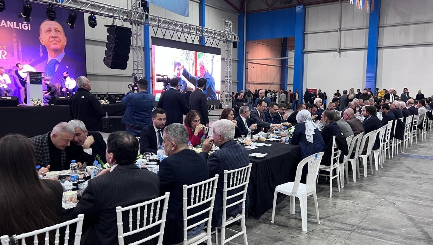 ak parti genel baskan yardimcisi yavuz ogrenilmis caresizlikleri paramparca ettik 2 V6l5I7tP