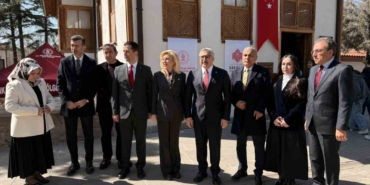 ak-parti-genel-baskan-yardimcisi-yayman-istiklal-marsi-sadece-105-yil-once-yazilan-bir-yvqrut49.jpg