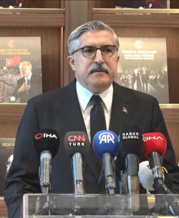 ak-parti-genel-baskan-yardimcisi-yayman-sayin-ozgur-ozel-deprem-bolgesine-en-son-ne-eR4KT7DB.jpg